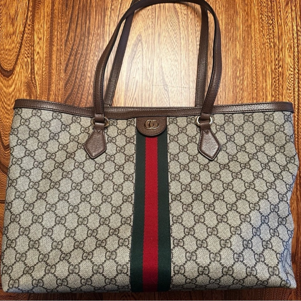 Gucci Beige Tote with Red and Green Accent